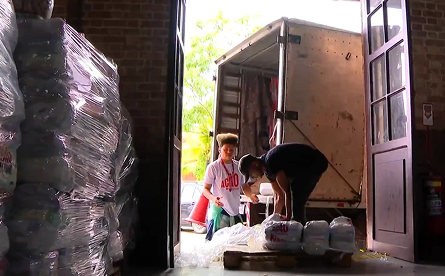 A campanha Natal sem Fome está batendo recordes de doação este ano